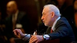 Alvarez Agis y Stiglitz, a favor del acuerdo con el FMI